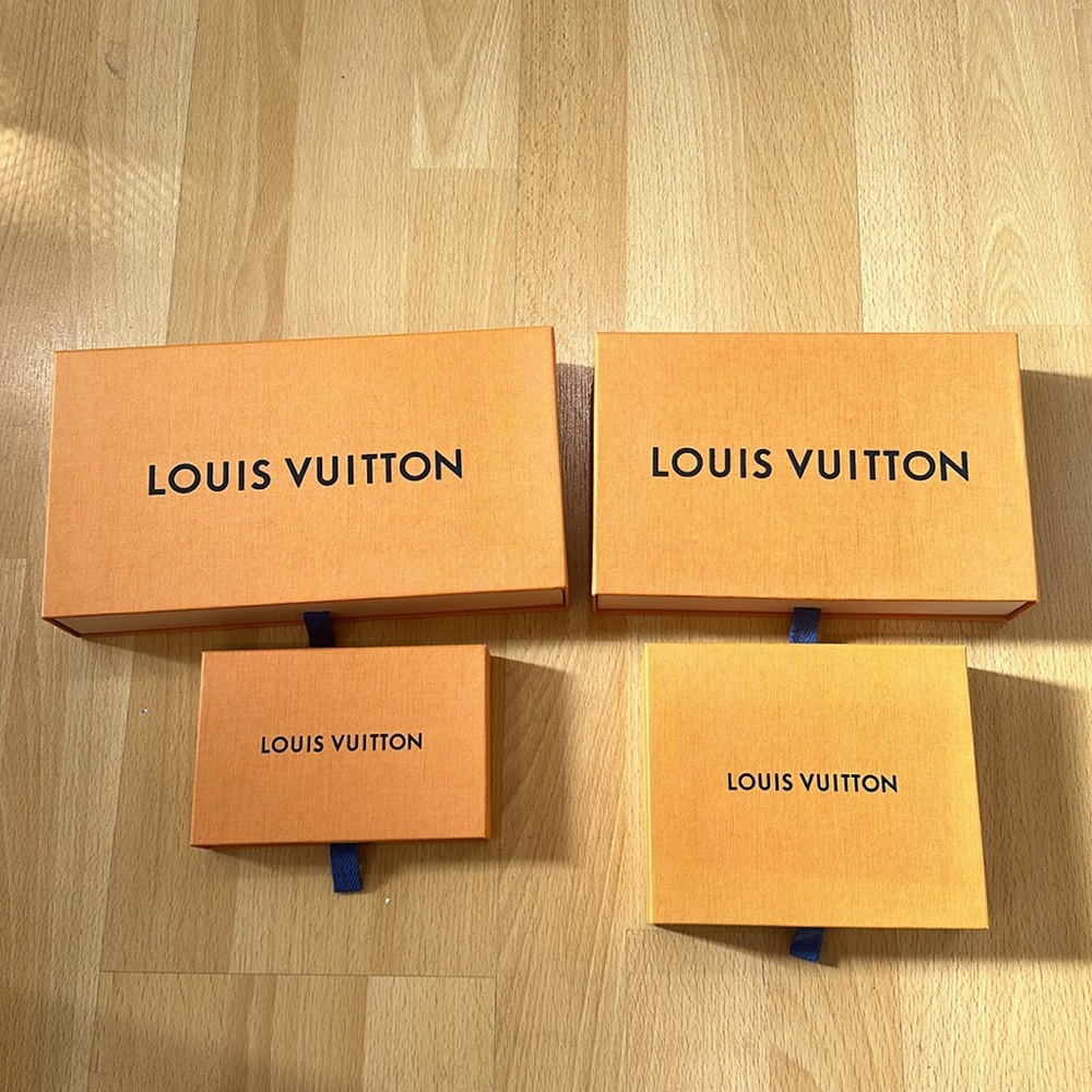 Louis Vuitton stacking boxes - Picture 3 of 16